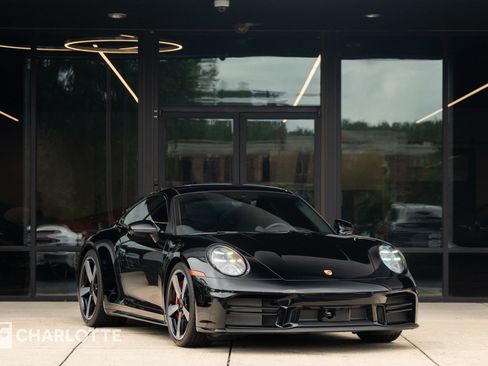 Used 2026 Porsche 911 Carrera S RWD image 2