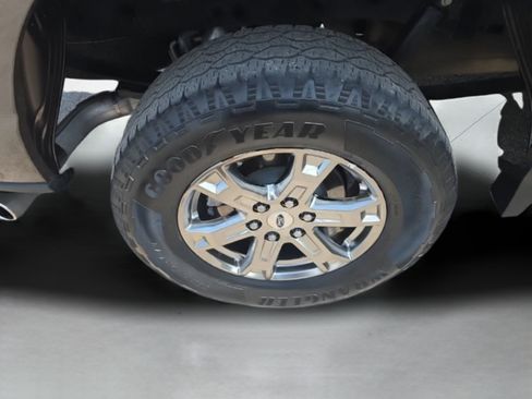 Used 2022 Ford F150 Lariat w/ Equipment Group 502A High AWD/4WD image 15