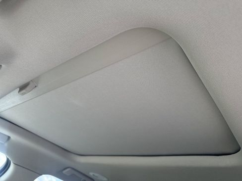 Used 2019 GMC Acadia Denali w/ Technology Package AWD/4WD image 31
