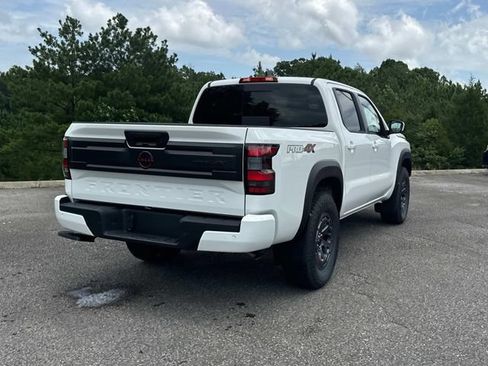 New 2026 Nissan Frontier PRO-4X w/ Tow Package AWD/4WD image 4