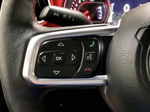 Used 2018 Jeep Wrangler Unlimited Rubicon AWD/4WD image 18