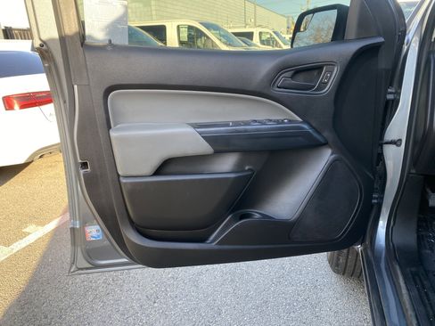 Used 2019 Chevrolet Colorado W/T w/ WT Convenience Package image 13