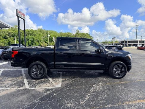 Used 2022 Ford F150 Lightning Lariat AWD/4WD image 9