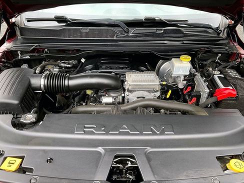 Used 2022 RAM 1500 Laramie w/ Sport Appearance Package AWD/4WD image 38