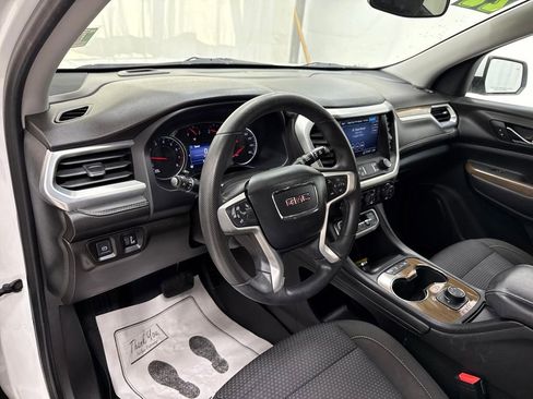 Used 2022 GMC Acadia SLE image 19