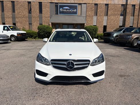 Used 2014 Mercedes-Benz E 350 Sedan image 2