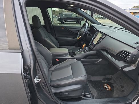 Used 2022 Subaru Outback Wilderness w/ Wilderness Package image 10