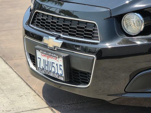 Used 2014 Chevrolet Sonic LT FWD image 7