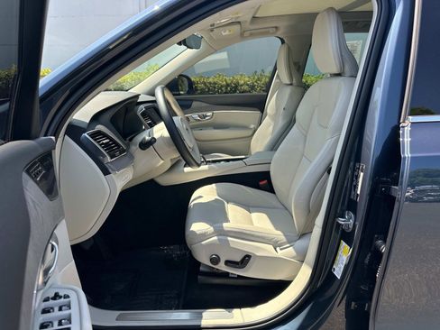 Certified 2023 Volvo XC90 T8 Plus w/ Protection Package Premier image 17