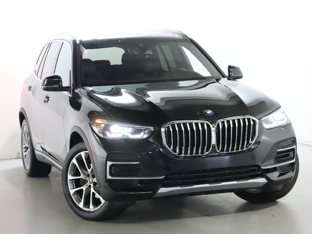 Used 2023 BMW X5 xDrive40i w/ Premium Package AWD/4WD image 2