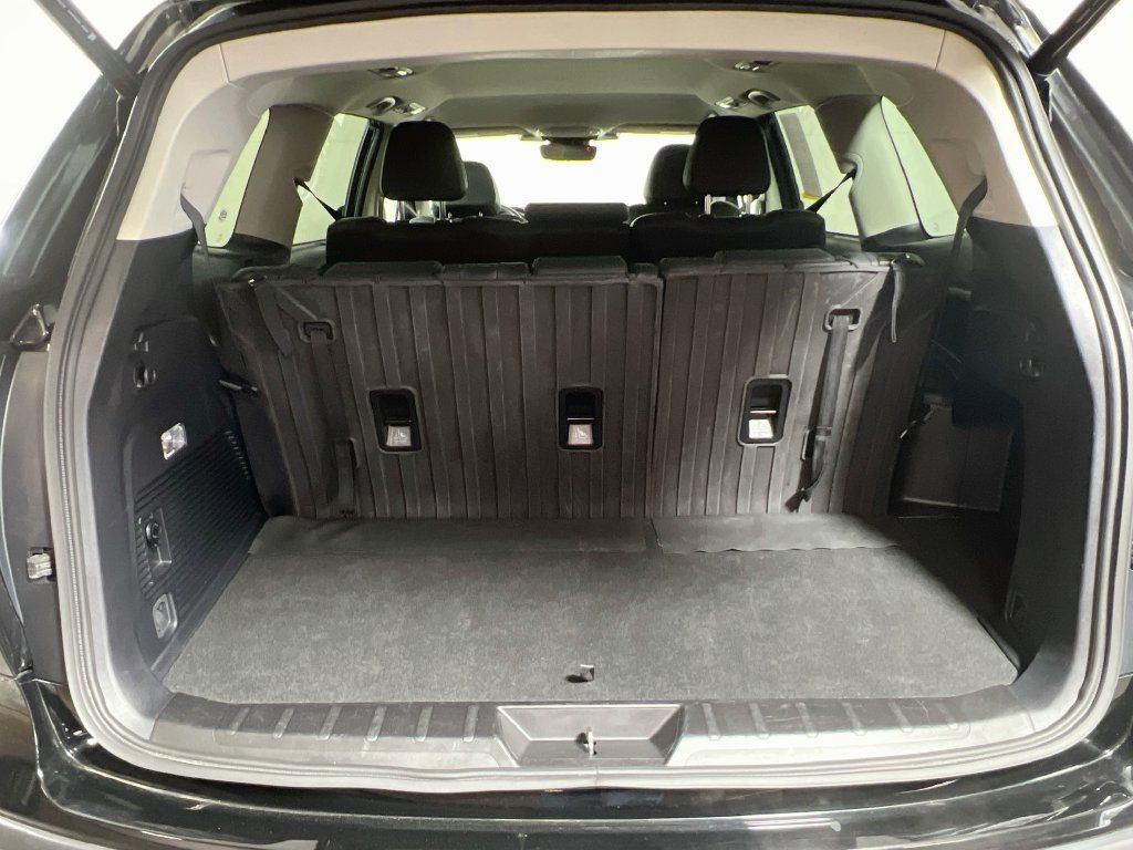 Used 2023 Subaru Ascent Limited AWD/4WD image 22