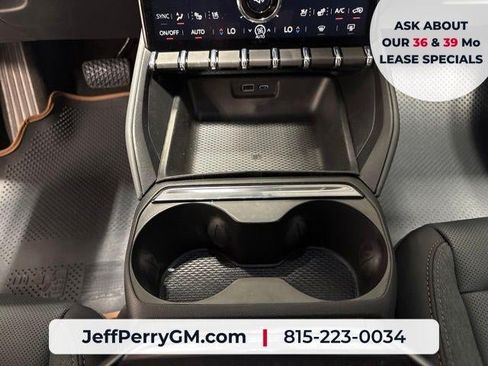 New 2026 GMC Terrain AT4 w/ Convenience Package III AWD/4WD image 11