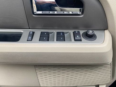 Used 2014 Ford Expedition XL image 12