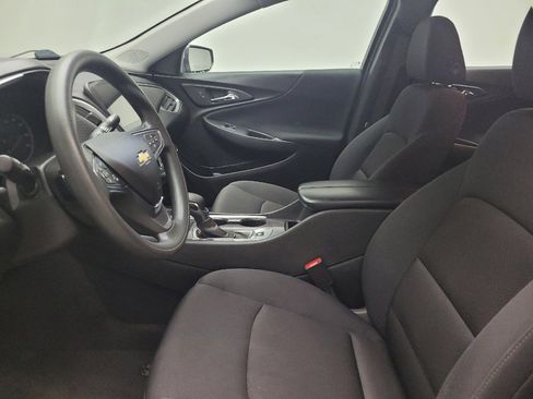 Used 2023 Chevrolet Malibu LT FWD image 17