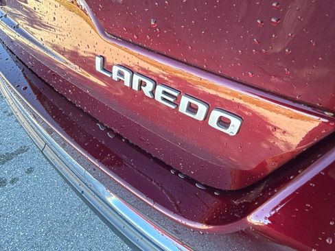 New 2025 Jeep Grand Cherokee Laredo X image 32