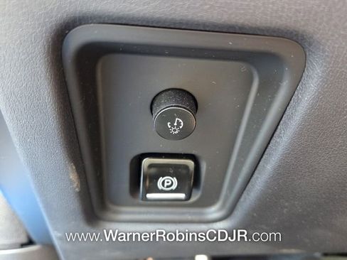 Used 2021 Chevrolet Corvette Stingray Preferred Cpe w/ 2LT image 26