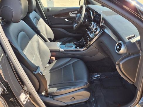 Used 2020 Mercedes-Benz GLC 300 image 16