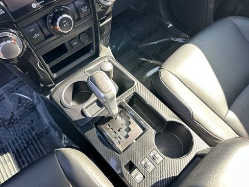 Certified 2023 Toyota 4Runner TRD Off-Road Premium w/ Moonroof Package AWD/4WD image 23