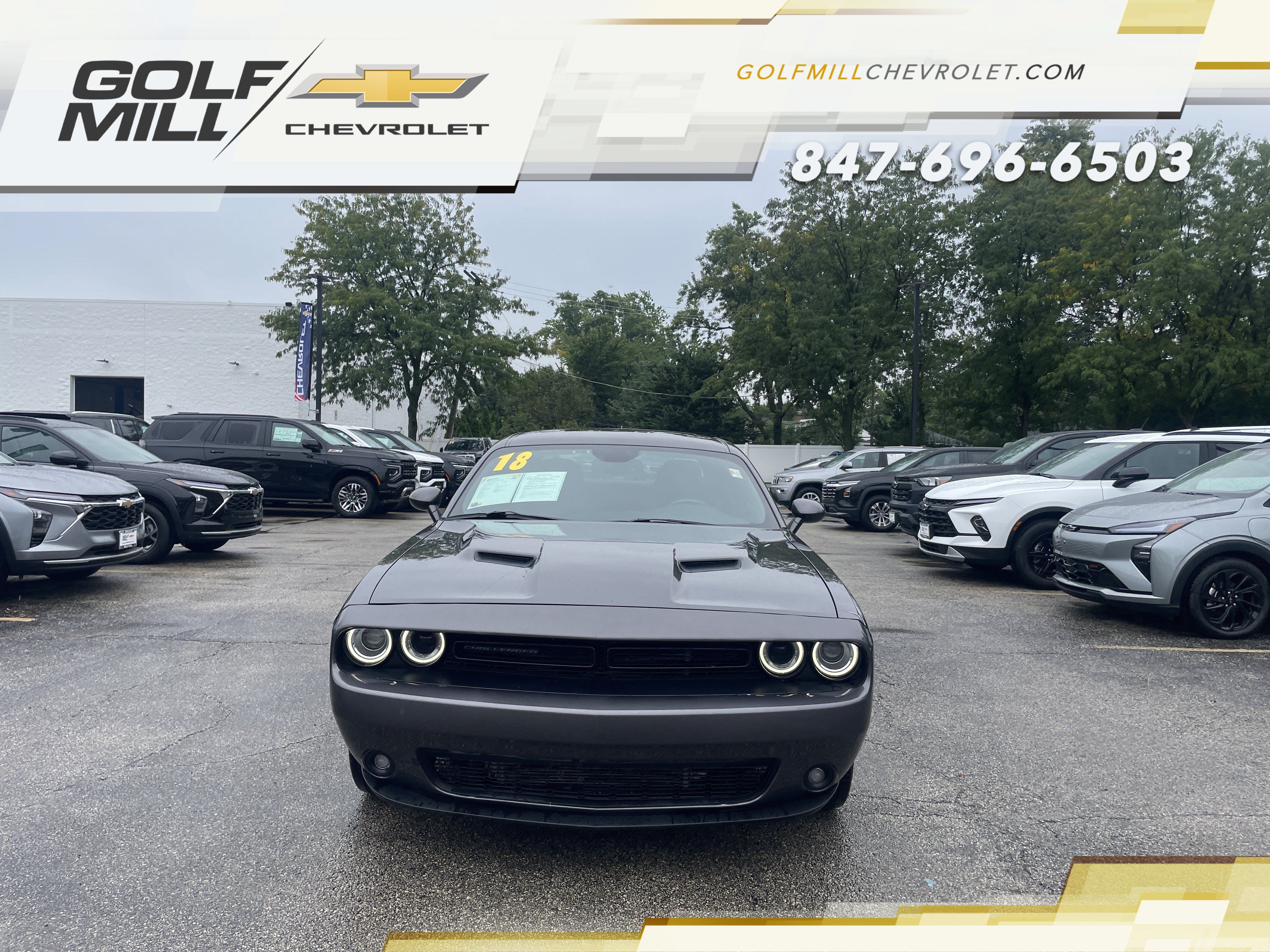 Used 2018 Dodge Challenger SXT Plus RWD image 2