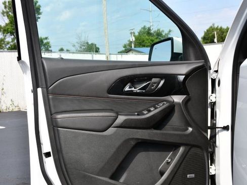 Used 2023 Chevrolet Traverse RS w/ LPO, Floor Liner Package AWD/4WD image 14