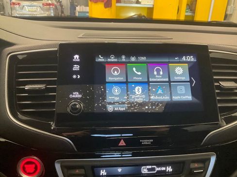 Used 2022 Honda Pilot Touring image 22