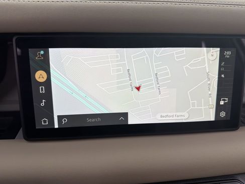 Used 2024 Land Rover Defender 110 X-Dynamic SE image 17