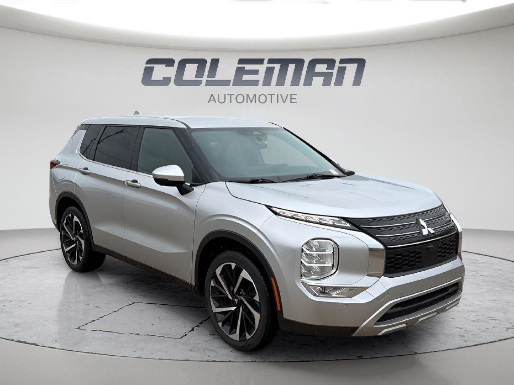 Used 2024 Mitsubishi Outlander SE FWD image 12