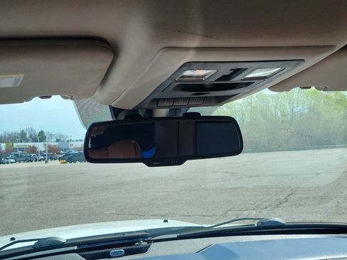 Used 2016 RAM 1500 Laramie Longhorn w/ Convenience Group AWD/4WD image 29
