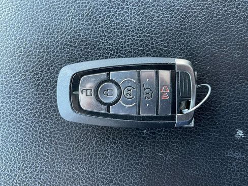 Used 2021 Ford Expedition XLT AWD/4WD image 44