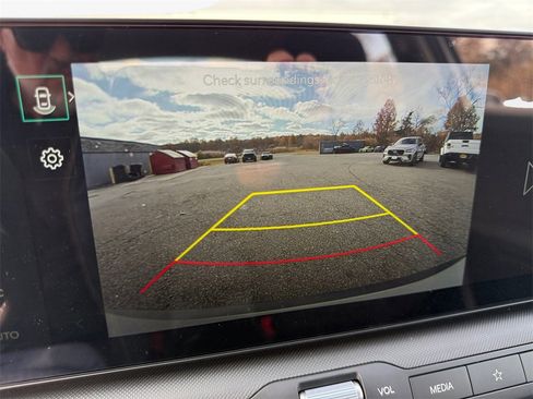 New 2025 Kia K4 EX image 23