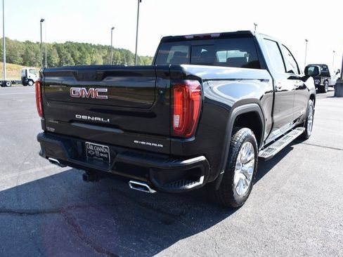 Certified 2023 GMC Sierra 1500 Denali image 3