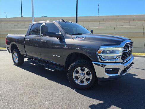 Used 2021 RAM 2500 Big Horn w/ Level B Equipment Group image 27