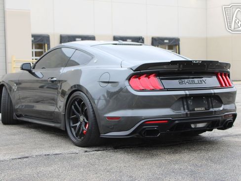 Used 2019 Ford Mustang GT Premium w/ GT Performance Package image 9