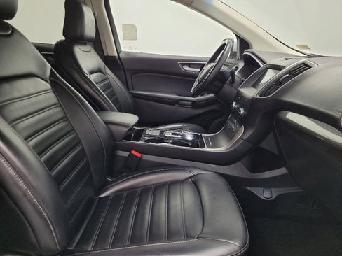 Used 2020 Ford Edge SEL w/ Convenience Package FWD image 21