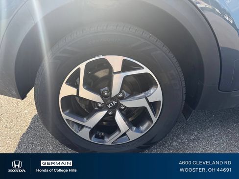 Used 2021 Kia Sportage LX AWD/4WD image 6