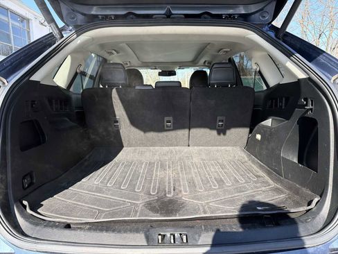 Used 2019 Ford Edge SEL w/ Equipment Group 201A image 32
