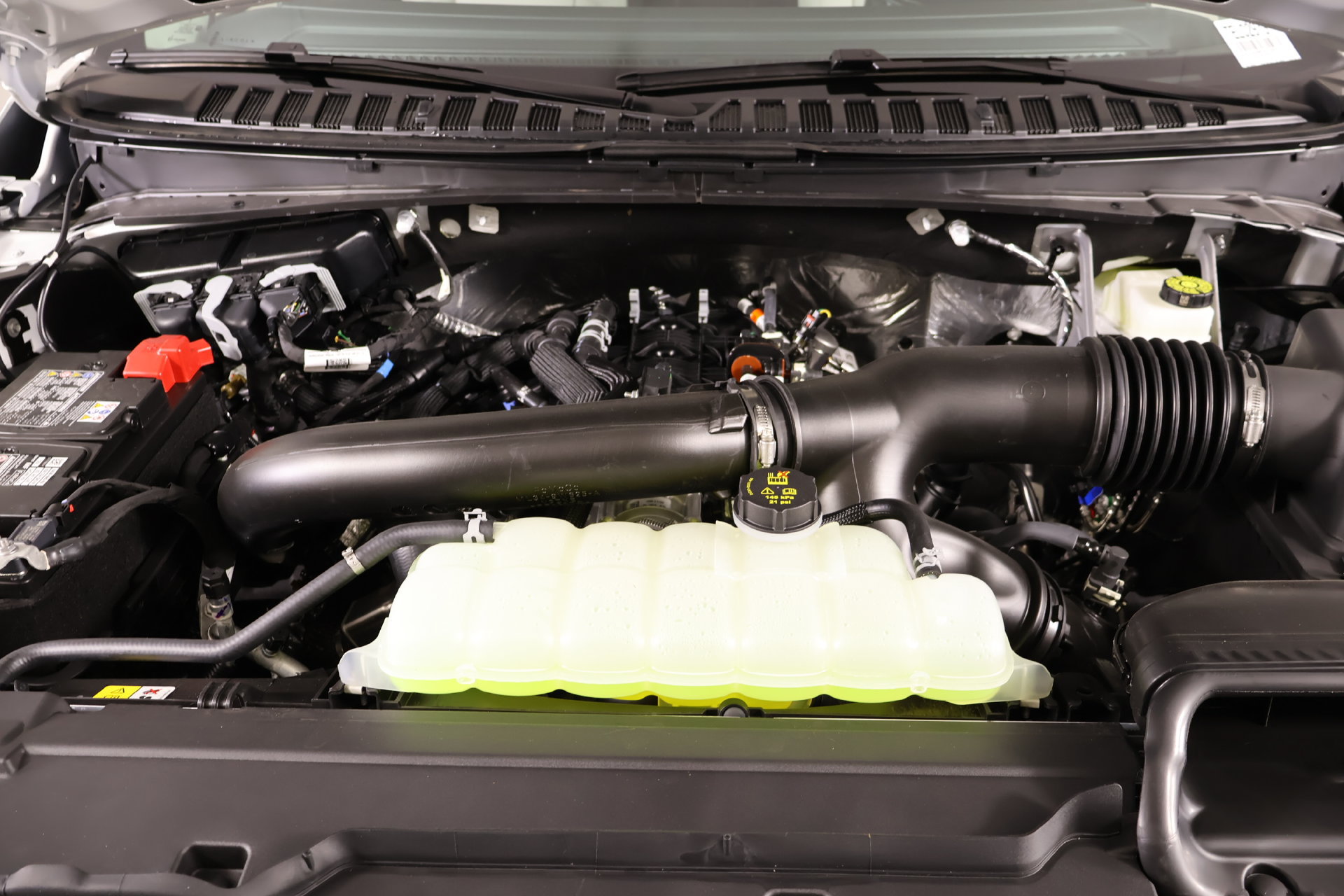 New 2026 Lincoln Navigator Premiere AWD/4WD image 21