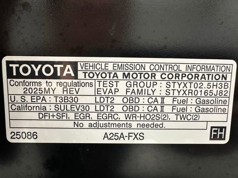 Used 2025 Toyota RAV4 LE image 68