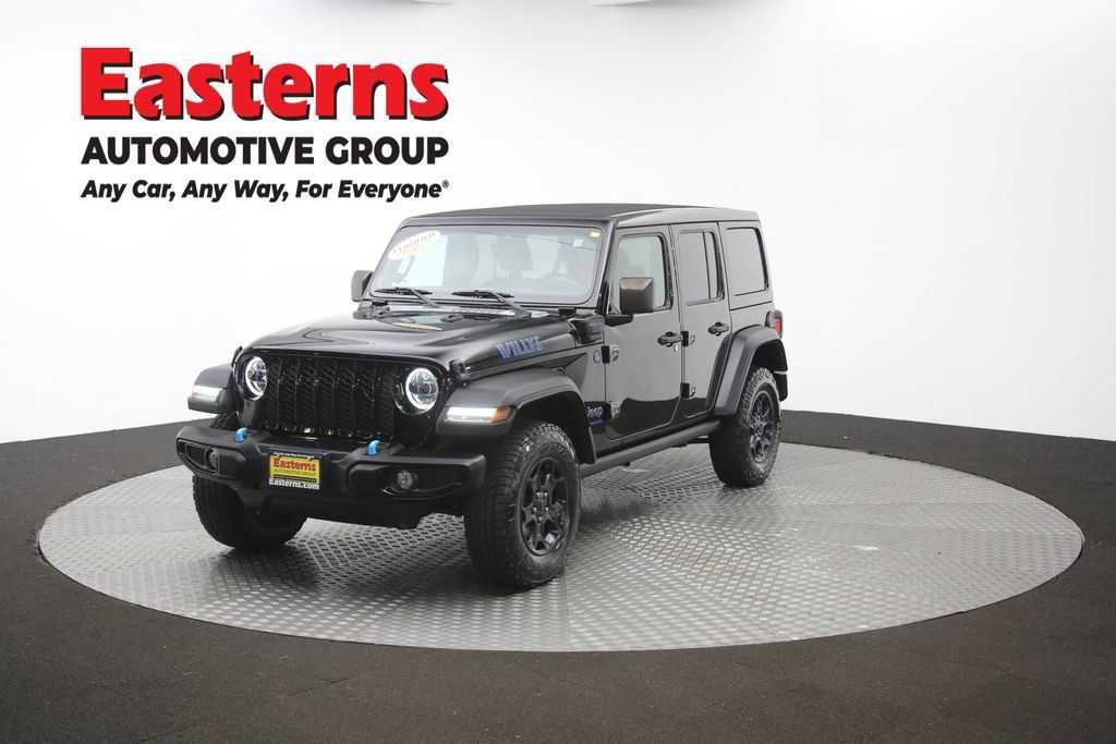 Used 2023 Jeep Wrangler Unlimited w/ Sun & Screen Package AWD/4WD image 55