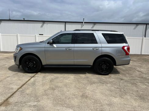 Used 2021 Ford Expedition XLT RWD image 6