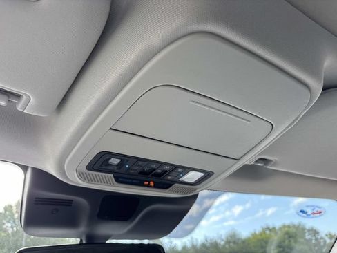 New 2027 Ford Expedition Platinum w/ Driver's Package AWD/4WD image 31