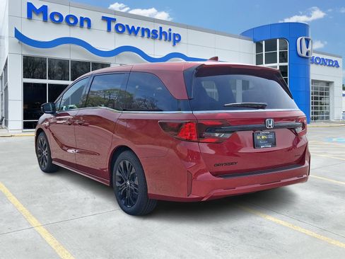New 2026 Honda Odyssey Sport-L image 4