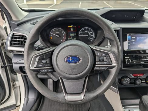 Used 2022 Subaru Forester AWD/4WD image 13
