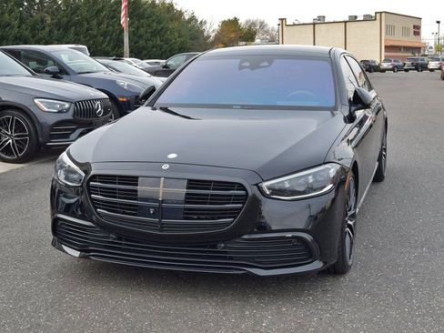 Used 2021 Mercedes-Benz S 580 4MATIC Sedan image 1