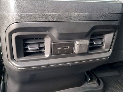 Used 2022 Chevrolet Silverado 2500 LT w/ Convenience Package AWD/4WD image 11