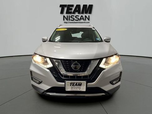 Used 2019 Nissan Rogue SL AWD/4WD image 2