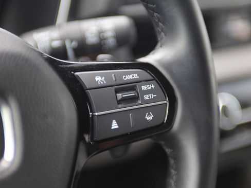 Used 2025 Honda Pilot EX-L image 21