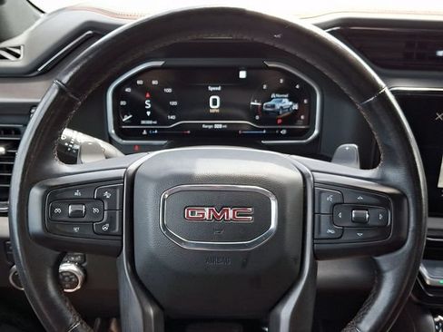 Certified 2023 GMC Sierra 1500 AT4 w/ Technology Package AWD/4WD image 18