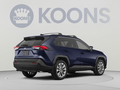 Used 2019 Toyota RAV4 XLE Premium w/ All Weather Liner Package AWD/4WD image 4