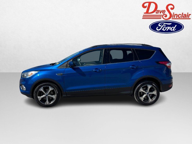 Used 2017 Ford Escape SE w/ SE Leather Comfort Package FWD image 10